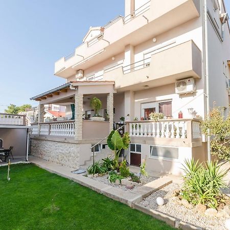Apartments Rajka 보디체 외부 사진